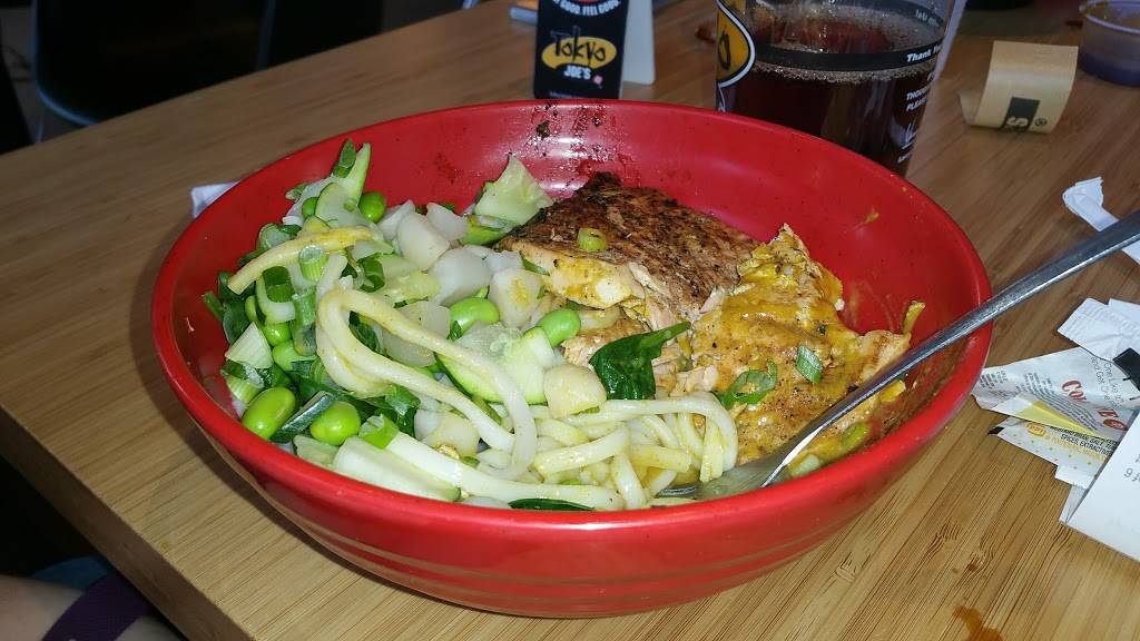 Tokyo Joes - Castle Rock | restaurant | South of the Outlet Mall, 820 New Memphis Ct, Castle Rock, CO 80108, USA | 3036601999 OR +1 303-660-1999