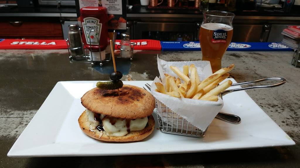 Westchester Burger Company | restaurant | 106 Westchester Ave, White Plains, NY 10601, USA | 9143589399 OR +1 914-358-9399