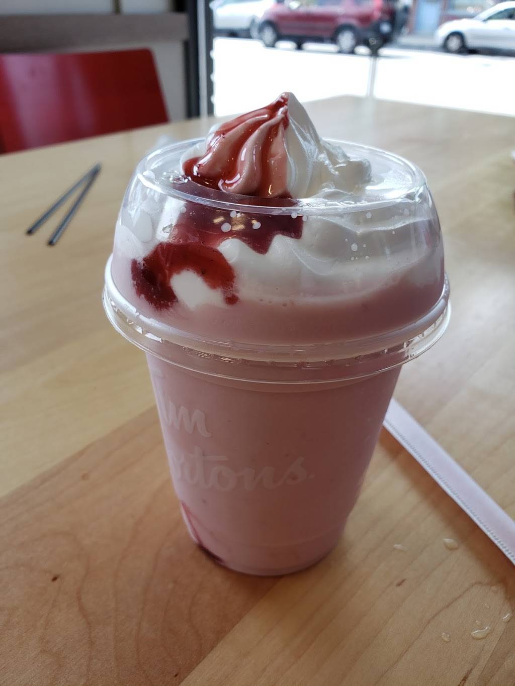 Tim Hortons | restaurant | 2700 Rue Ontario E, Montréal, QC H1K 0E2, Canada | 5145261707 OR +1 514-526-1707