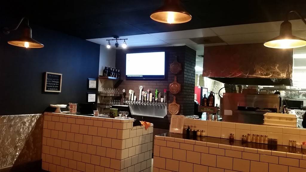 Fresco Pizzeria & Pastaria | restaurant | 3011 E Speedway Blvd, Tucson, AZ 85716, USA | 5208815555 OR +1 520-881-5555