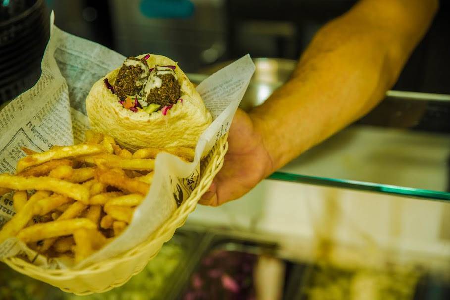 Falafel St. Jacques | meal delivery | 345 Rue Saint-Jacques, Lachine, QC H8R 1E6, Canada | 5145957482 OR +1 514-595-7482