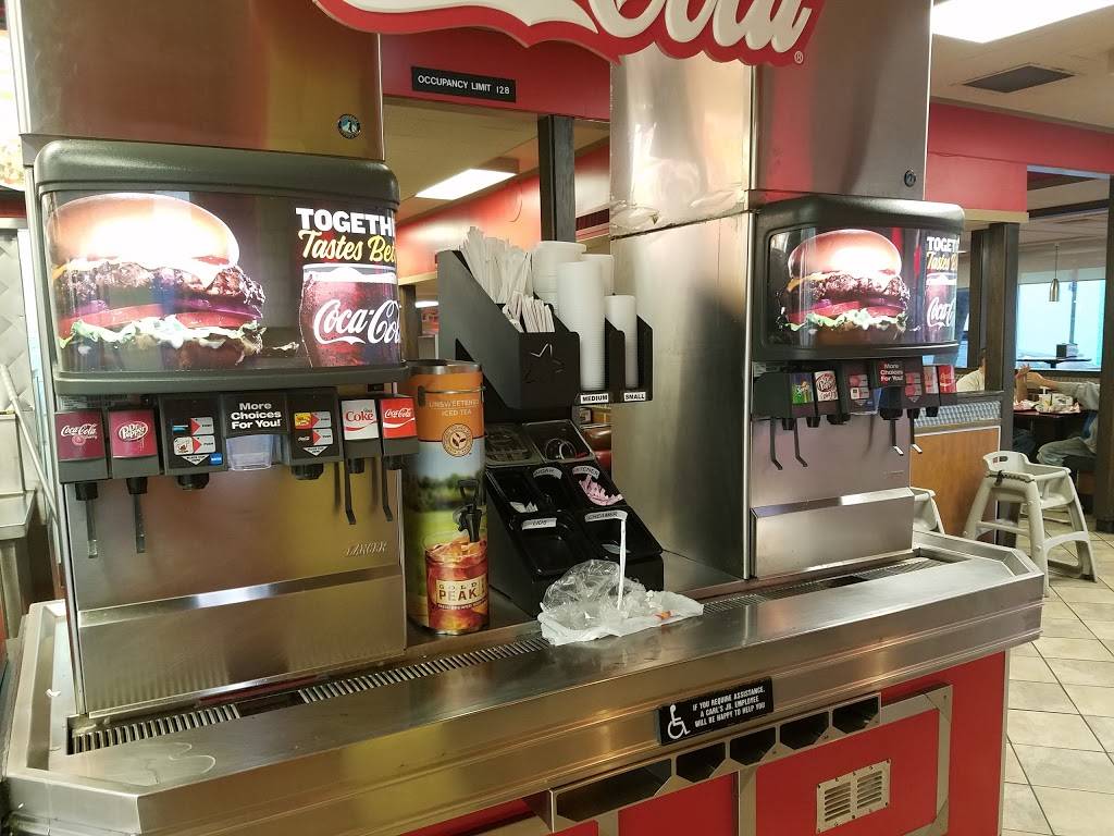 Carls Jr. | restaurant | 524 Inland Center Dr, San Bernardino, CA 92408, USA | 9098845514 OR +1 909-884-5514