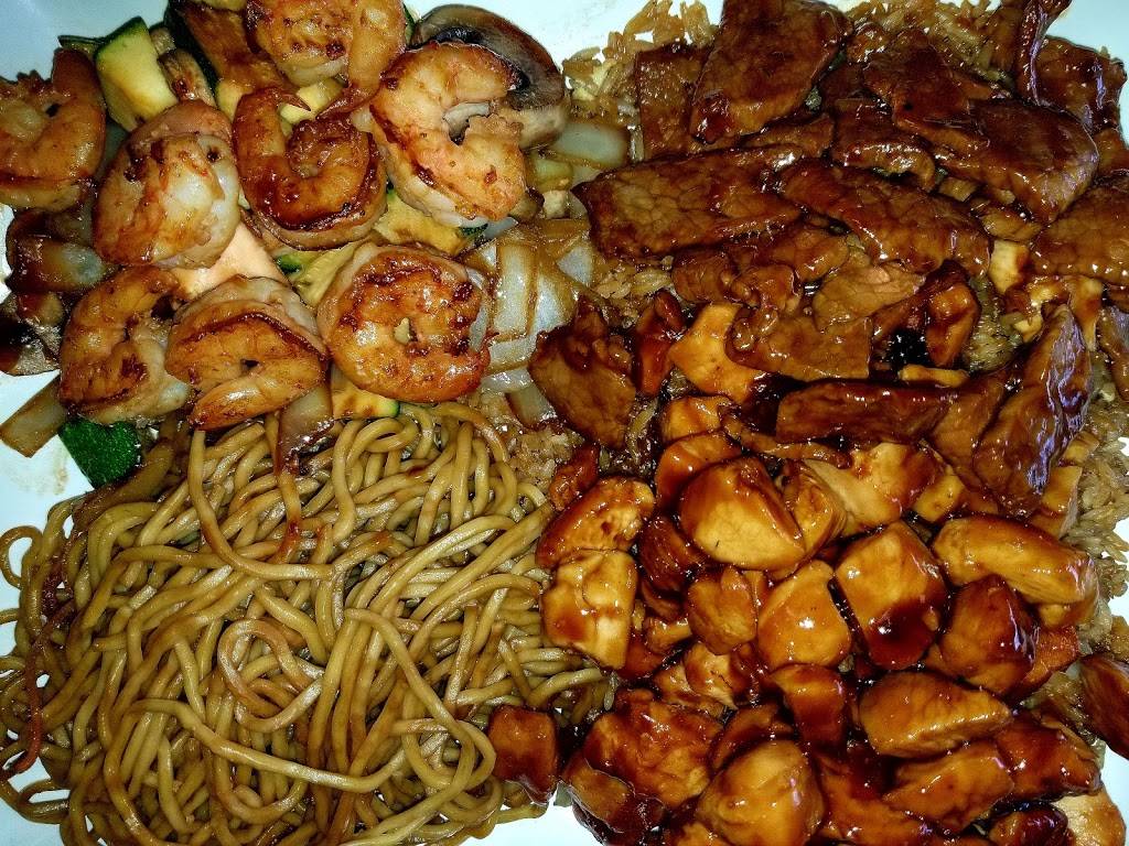 Sakura Japanese Cuisine | restaurant | 202 Broad St, Elyria, OH 44035, USA | 4407313360 OR +1 440-731-3360