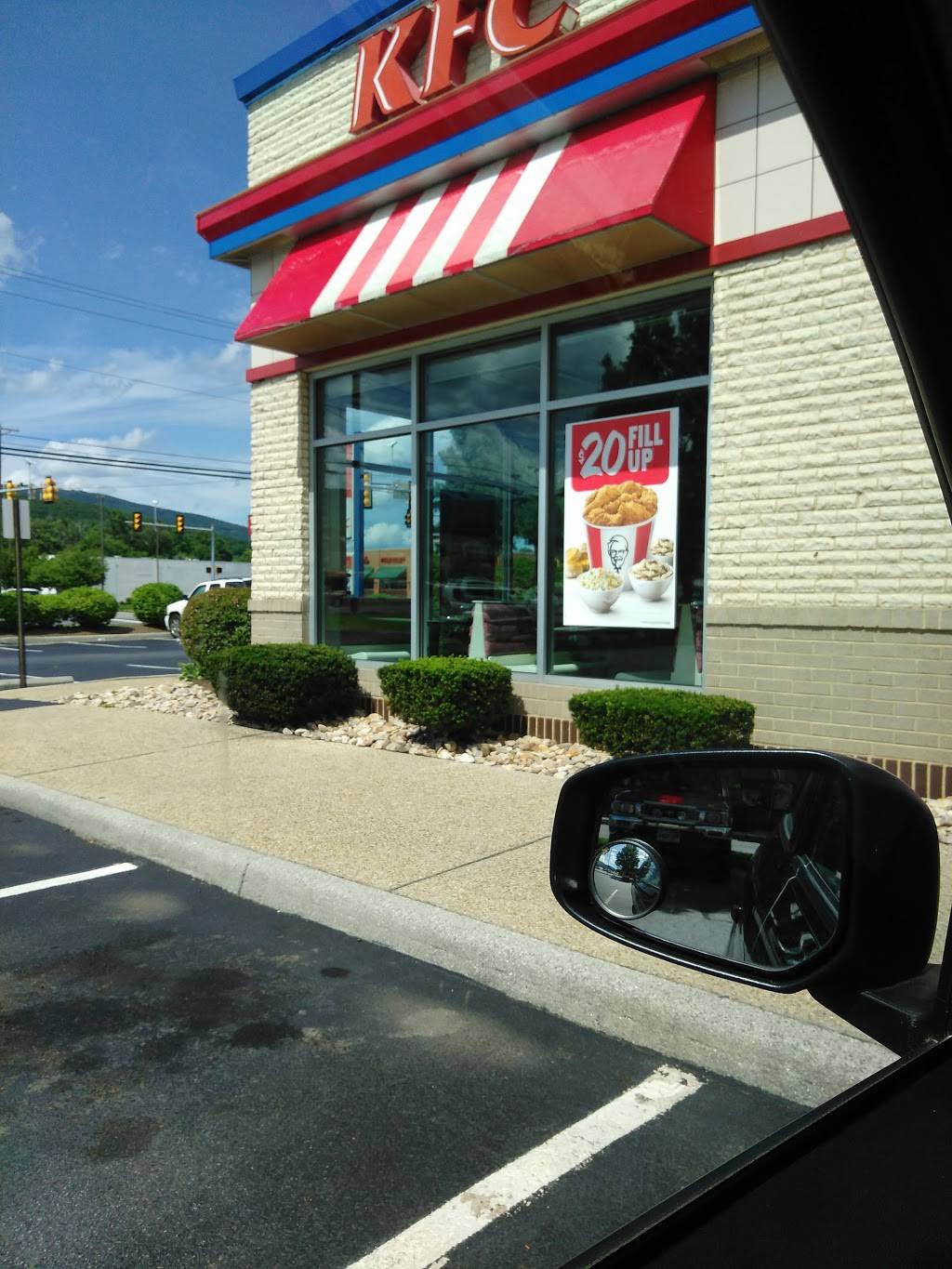 KFC | restaurant | 1800 W Main St, Salem, VA 24153, USA | 5403759188 OR +1 540-375-9188