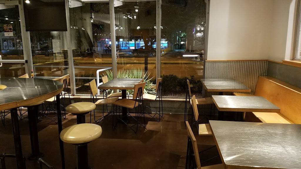 Chipotle Mexican Grill | restaurant | 4330 Lemmon Ave, Dallas, TX 75219, USA | 2145207650 OR +1 214-520-7650