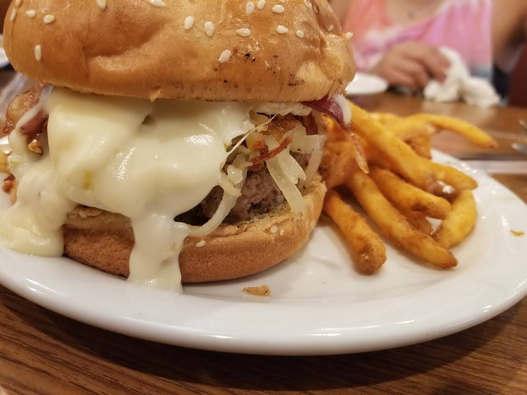 Dennys | restaurant | 415 This Way, Lake Jackson, TX 77566, USA | 9792928466 OR +1 979-292-8466