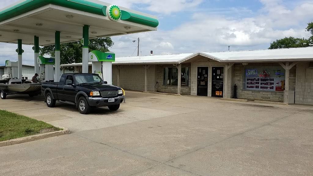 BP | restaurant | 3302 MO-100, Villa Ridge, MO 63089, USA | 6367424431 OR +1 636-742-4431