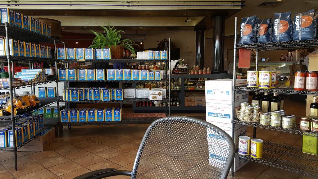 Ginos Italian Deli | restaurant | 4606 Verona Rd, Madison, WI 53711, USA | 6082731981 OR +1 608-273-1981