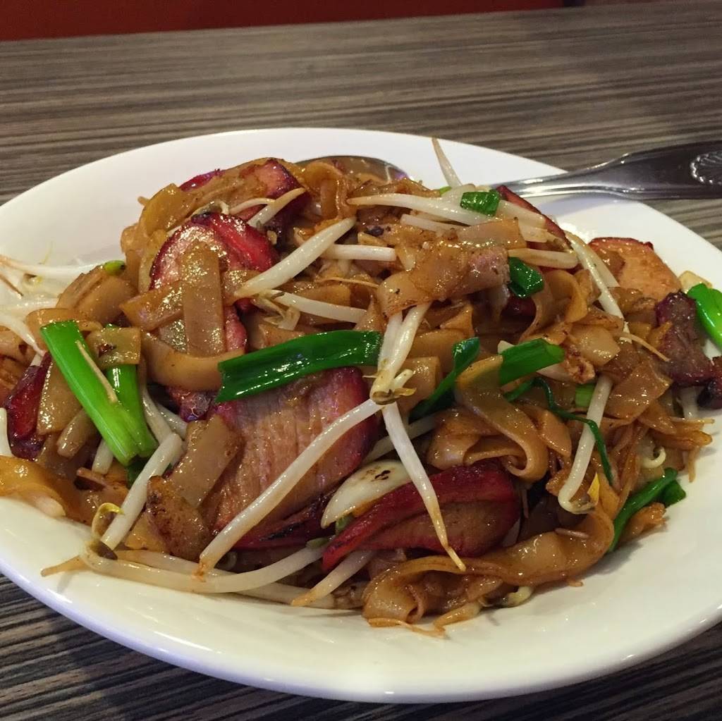 Lucky Chinese Food | restaurant | 9740 Mission Gorge Rd B, Santee, CA 92071, USA | 6195962978 OR +1 619-596-2978