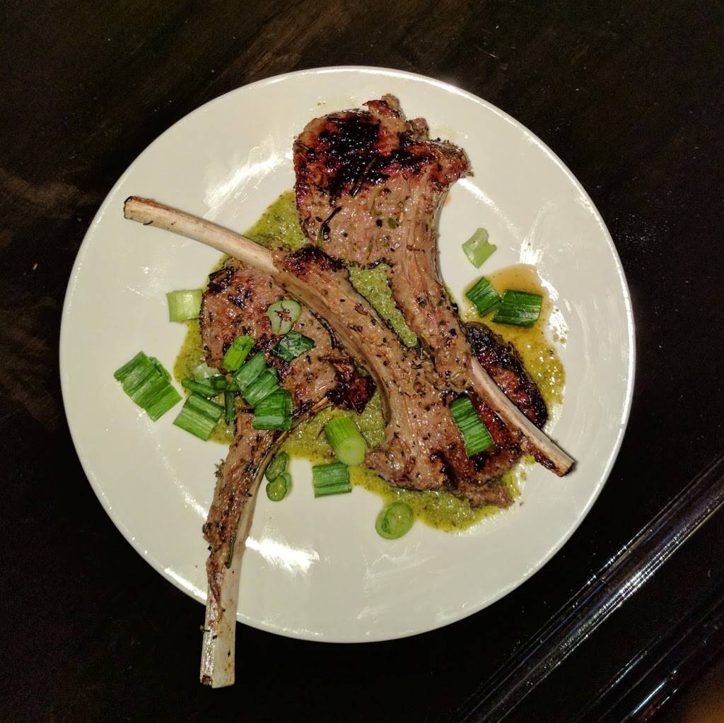 Heat Caribbean Kitchen & Lounge | restaurant | 100-05 Atlantic Ave, Richmond Hill, NY 11418, USA | 7188477300 OR +1 718-847-7300