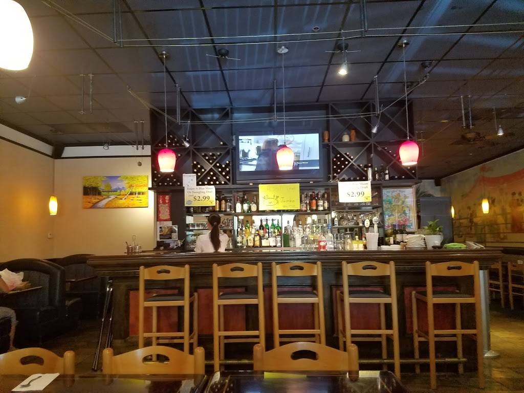 Jiangs Chinese Restaurant | restaurant | 1213 Carmia Way, North Chesterfield, VA 23235, USA | 8043790600 OR +1 804-379-0600