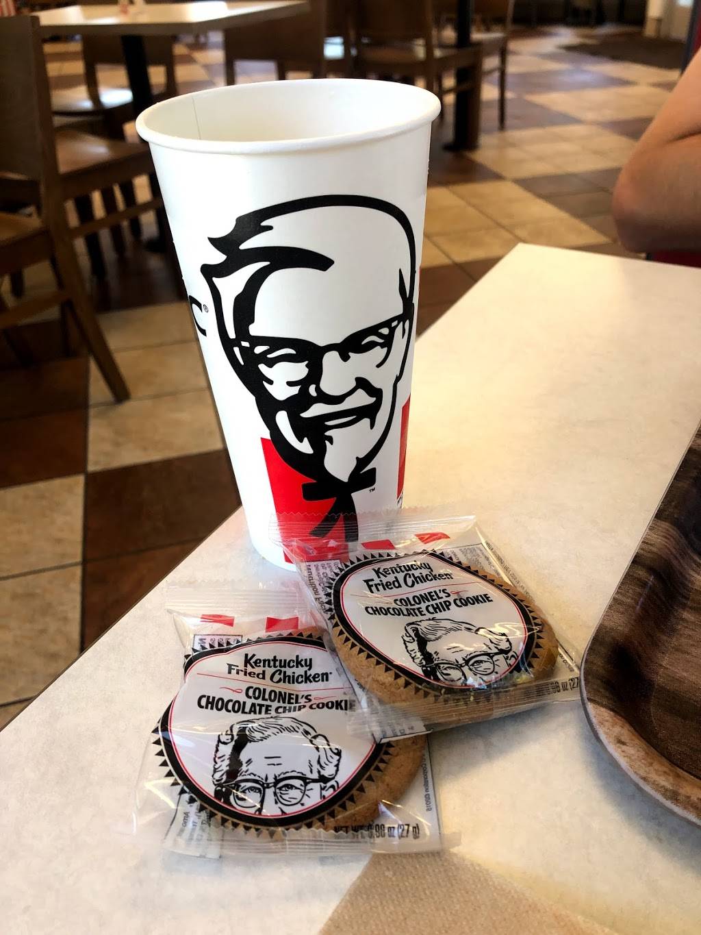 KFC | restaurant | 196 S 850 E, Lehi, UT 84043, USA | 8017660910 OR +1 801-766-0910