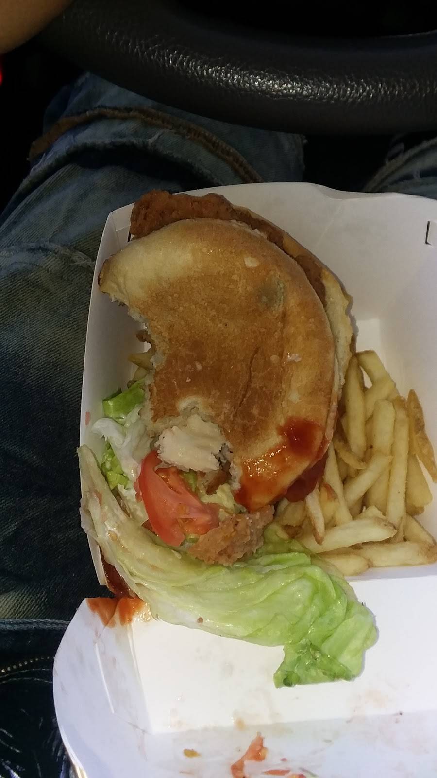 Hardees | restaurant | 4641 US-76, Marion, SC 29571, USA | 8434235509 OR +1 843-423-5509