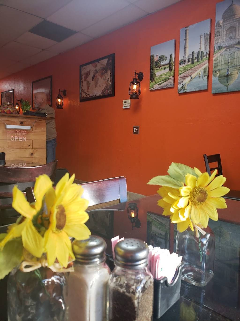 ITS TASTE OF INDIA | restaurant | 13104 Palm Dr, Desert Hot Springs, CA 92240, USA | 7606716283 OR +1 760-671-6283