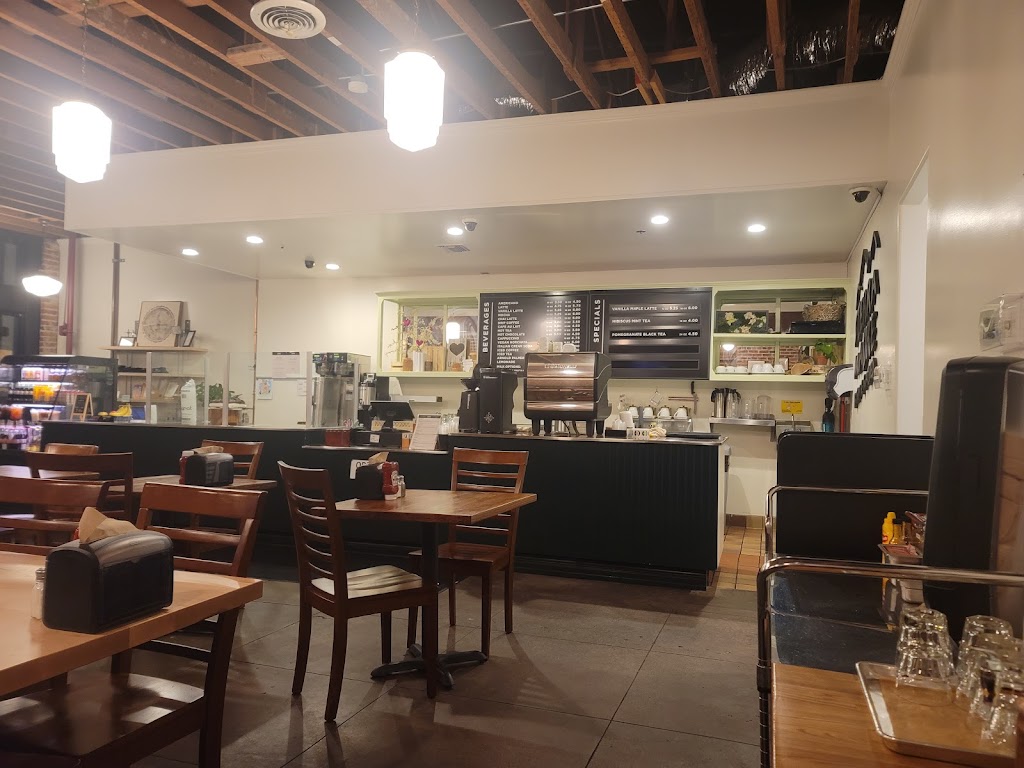 Emmis Restaurant | restaurant | 45 N Baldwin Ave, Sierra Madre, CA 91024, USA | 6263253556 OR +1 626-325-3556