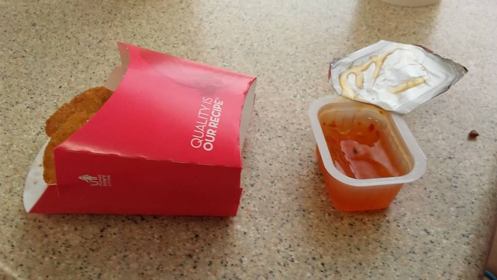 Wendys | restaurant | 217 Washington Ave, Endicott, NY 13760, USA | 6077546124 OR +1 607-754-6124