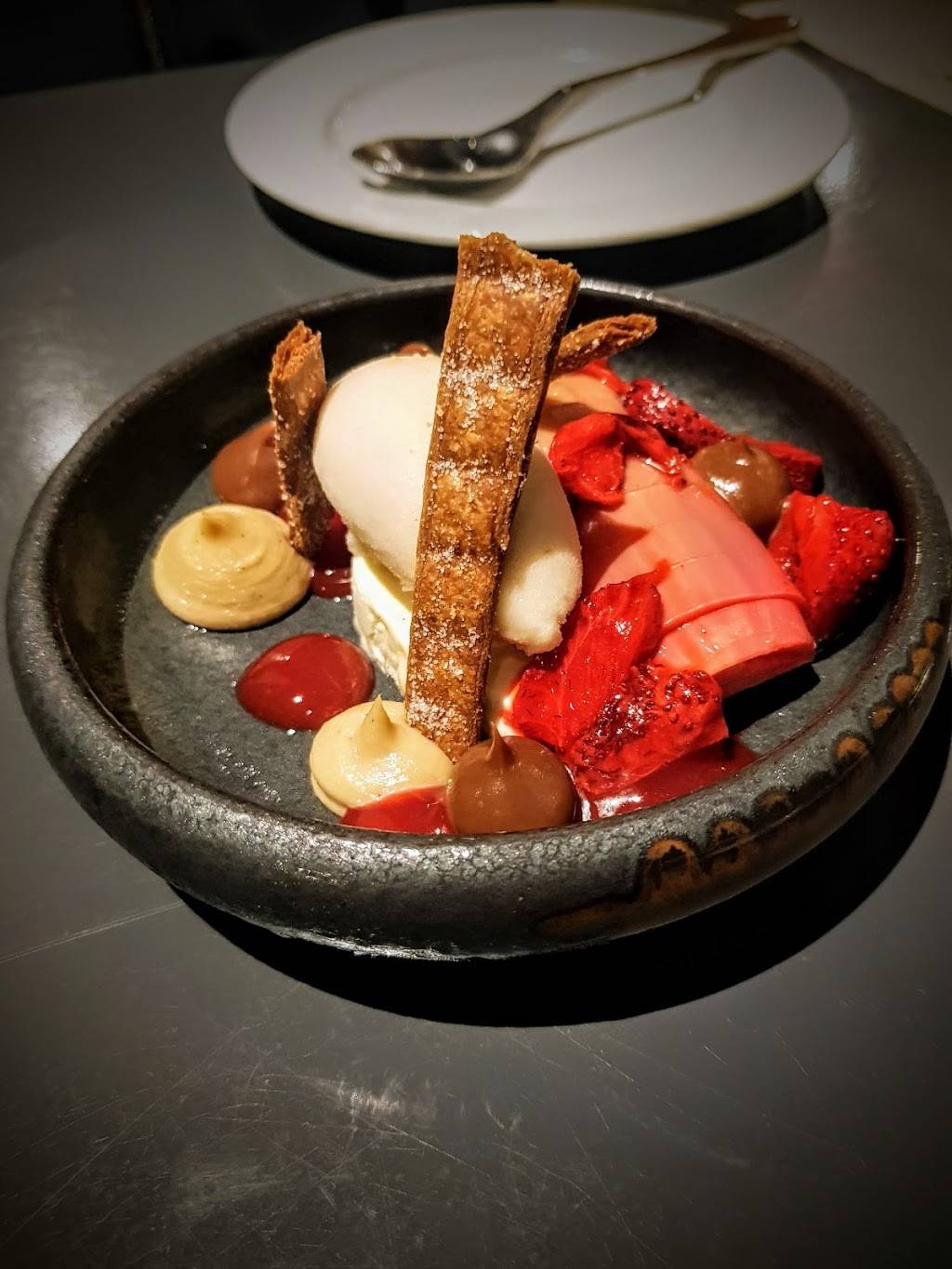 Gunshow | restaurant | 924 Garrett St, Atlanta, GA 30316, USA | 4043801886 OR +1 404-380-1886