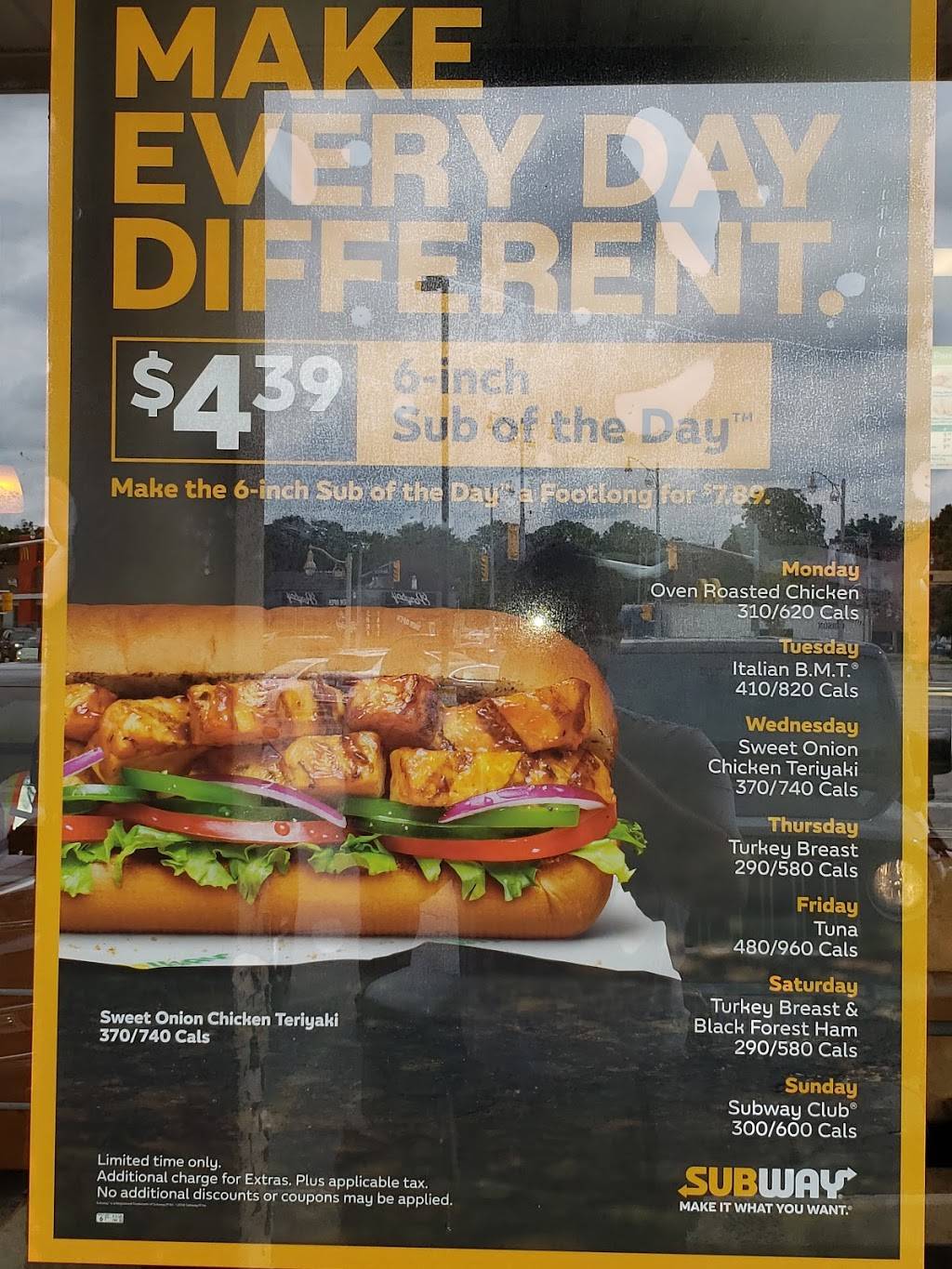 Subway | restaurant | Wellington Street East, 92 Gordon St, Guelph, ON N1H 4H6, Canada | 5198217827 OR +1 519-821-7827