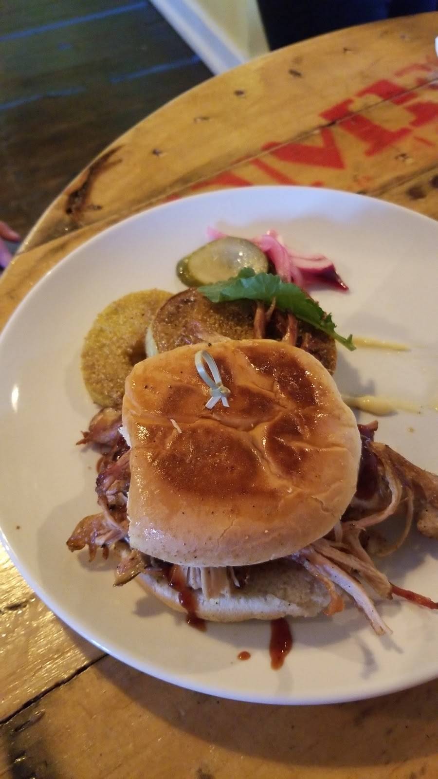 Barley Station BBQ | restaurant | 140 S Kilby St, Sevierville, TN 37862, USA | 8653651790 OR +1 865-365-1790