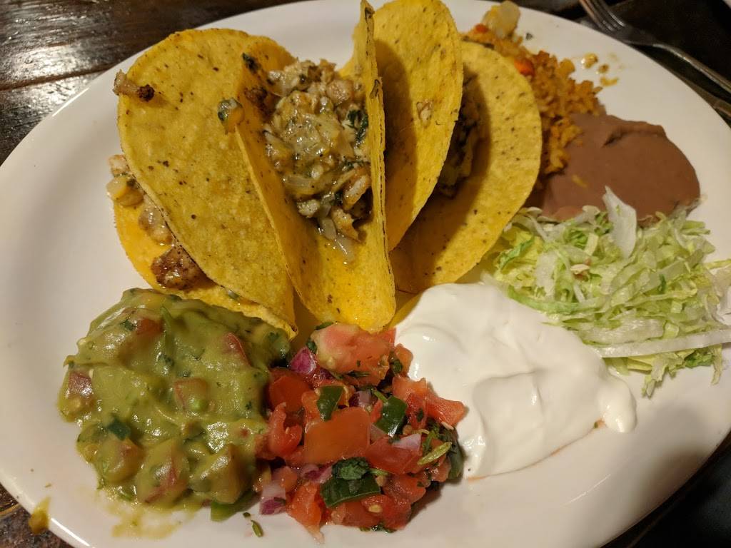 Adobe Cafe | restaurant | 4550 Mitchell St, Philadelphia, PA 19128, USA | 2154833947 OR +1 215-483-3947