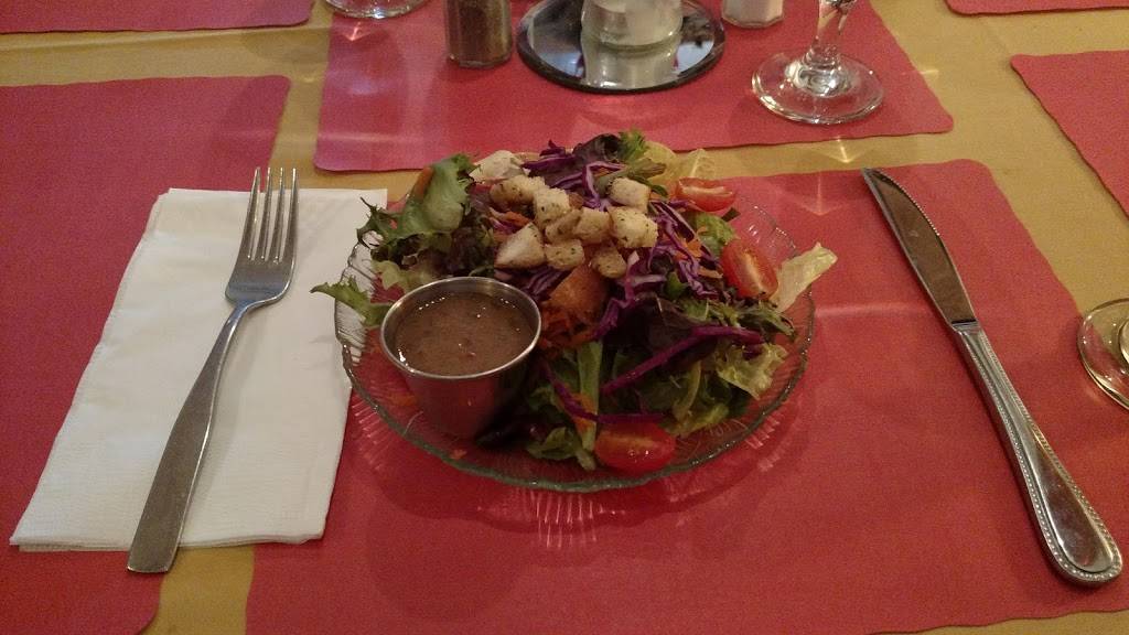 Trattoria Sapori | restaurant | 39261 Proctor Blvd, Sandy, OR 97055, USA | 5036684000 OR +1 503-668-4000