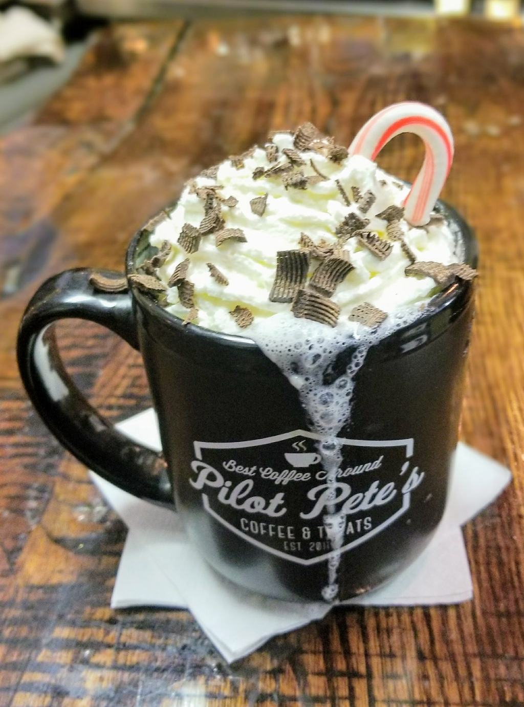 Pilot Petes Coffee & Treats | bakery | 128 W 1st St, Elmhurst, IL 60126, USA | 6304548060 OR +1 630-454-8060