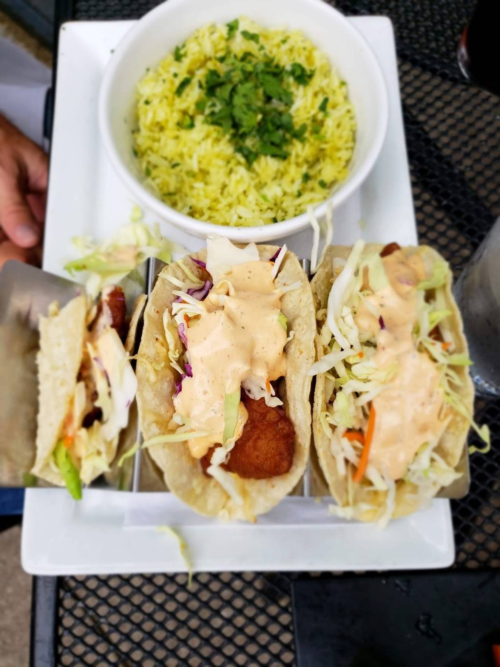 Brownstone | restaurant | 3937 N Lincoln Ave, Chicago, IL 60613, USA | 7735283700 OR +1 773-528-3700