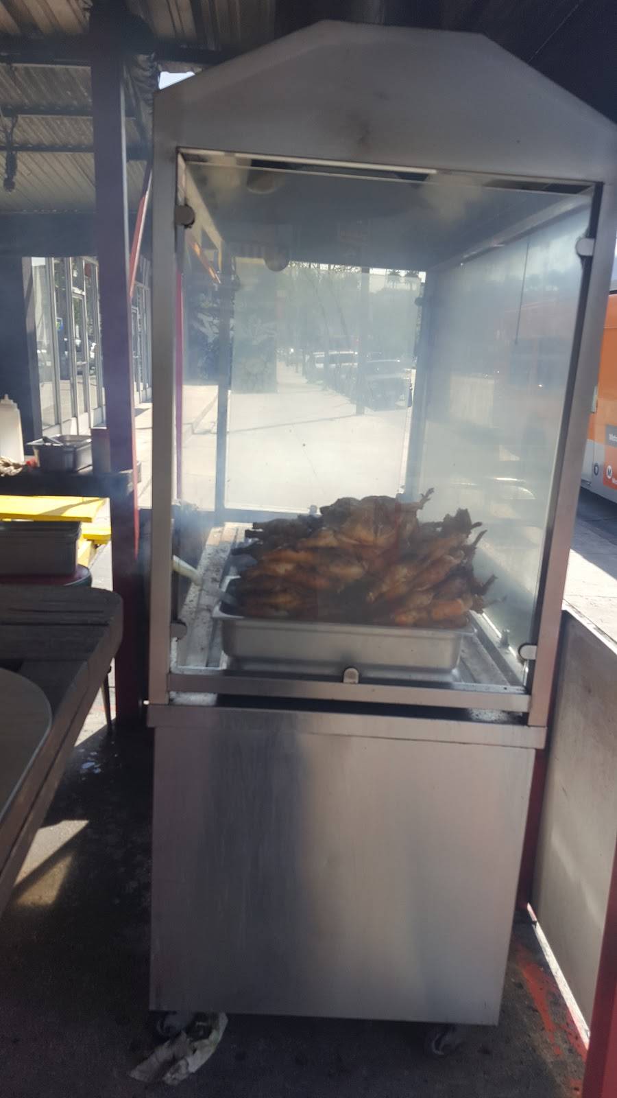 El Unico Pollo Taquero | restaurant | 4481 Santa Monica Blvd, Los Angeles, CA 90029, USA | 3239068429 OR +1 323-906-8429