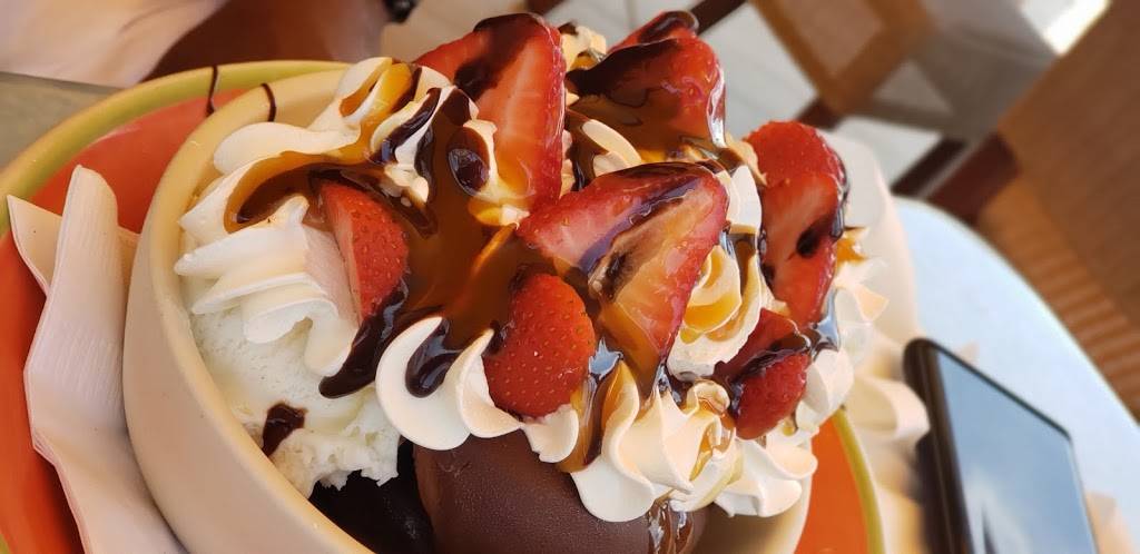 Two Georges Waterfront Grille | restaurant | 728 Casa Loma Blvd, Boynton Beach, FL 33435, USA | 5617362717 OR +1 561-736-2717