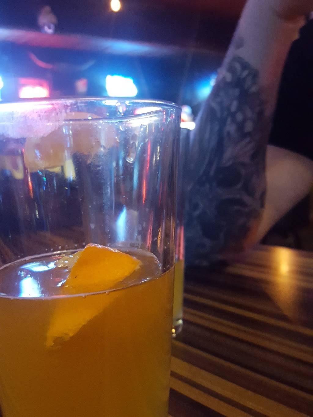 Log Cabin Pub | restaurant | 2719 E Valley Hwy E, Sumner, WA 98390, USA | 2538632905 OR +1 253-863-2905