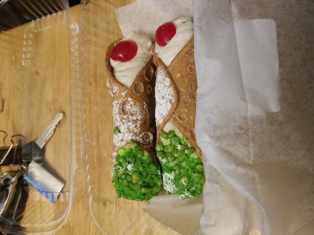 Emperor of China | restaurant | 1010 E Brady St, Milwaukee, WI 53202, USA | 4142718889 OR +1 414-271-8889