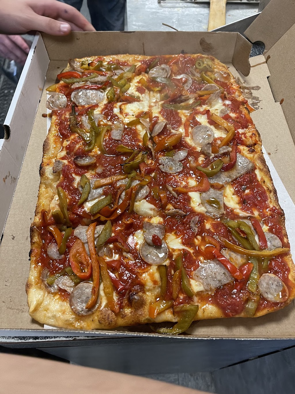 Lombardo’s of seaford pizzeria | restaurant | 1700 Washington Ave, Seaford, NY 11783, USA | 5162216995 OR +1 516-221-6995