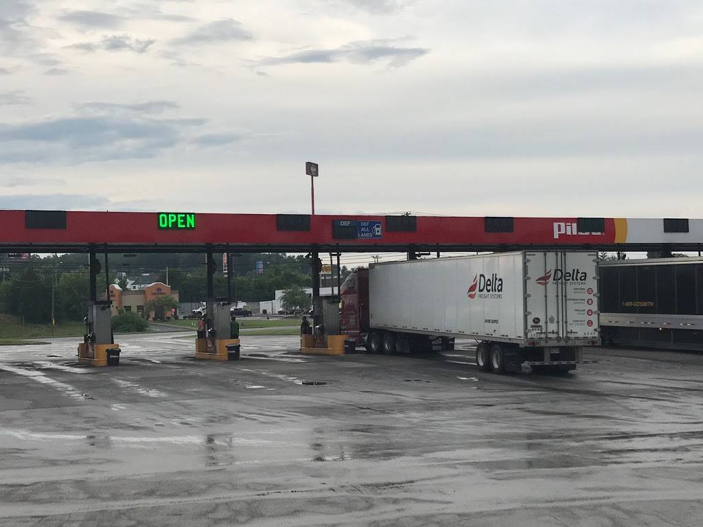 Pilot Travel Center | restaurant | 7210 Strawberry Plains Pike, Knoxville, TN 37914, USA | 8655441067 OR +1 865-544-1067