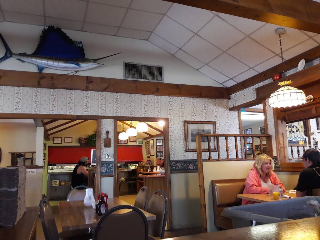 Augusta House of Pancakes | cafe | 100 Western Ave, Augusta, ME 04330, USA | 2076239775 OR +1 207-623-9775