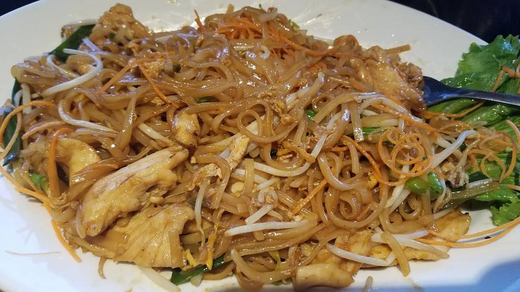 Thai Flavors | restaurant | 1254 E 14th St, Des Moines, IA 50316, USA | 5152624658 OR +1 515-262-4658