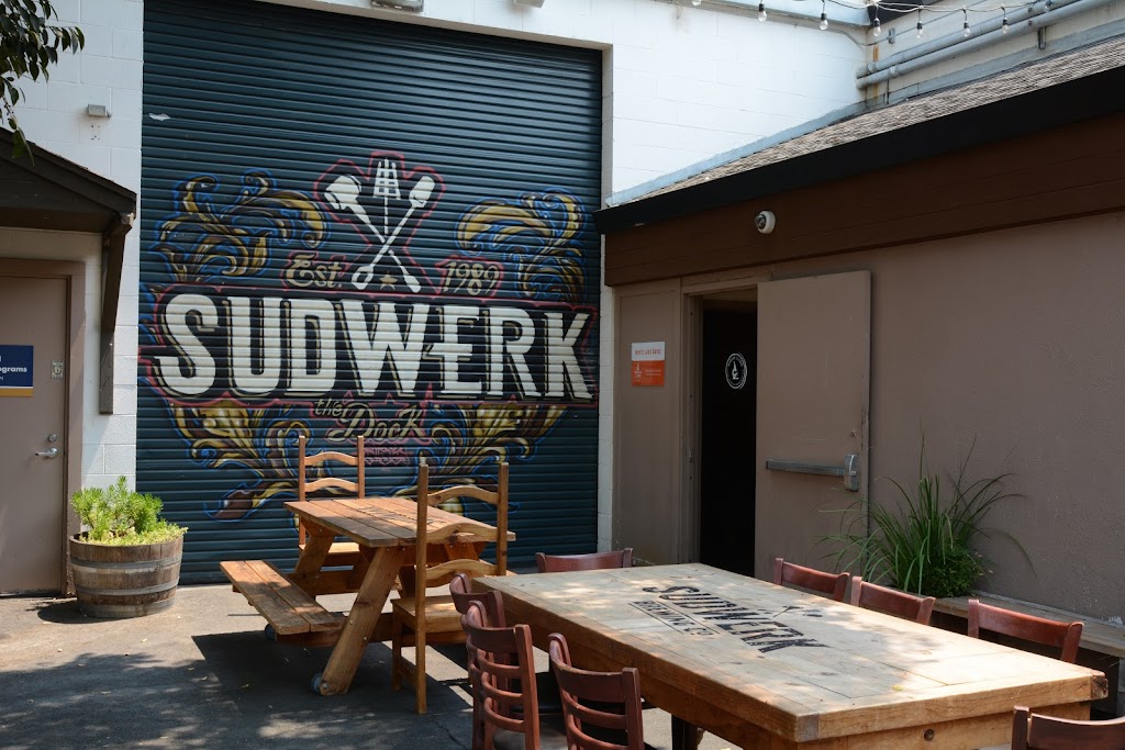 Sudwerk Brewing Co. Dock Store | restaurant | 2001 2nd St, Davis, CA 95618, USA | 5303023222 OR +1 530-302-3222
