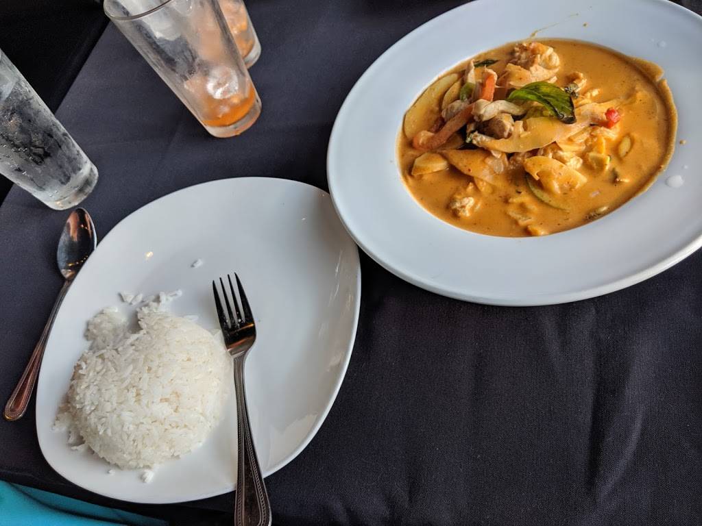 Waldo Thai | restaurant | 8431 Wornall Rd, Kansas City, MO 64114, USA | 8166051188 OR +1 816-605-1188