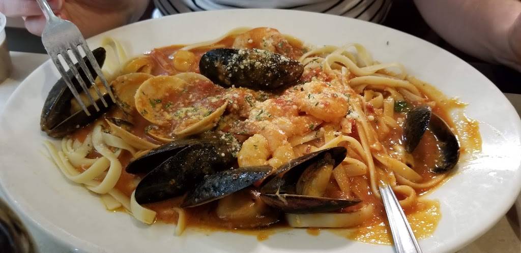 Roma Italian Restaurant-Pizza | restaurant | 406 E Main St, Louisa, VA 23093, USA | 5409671697 OR +1 540-967-1697