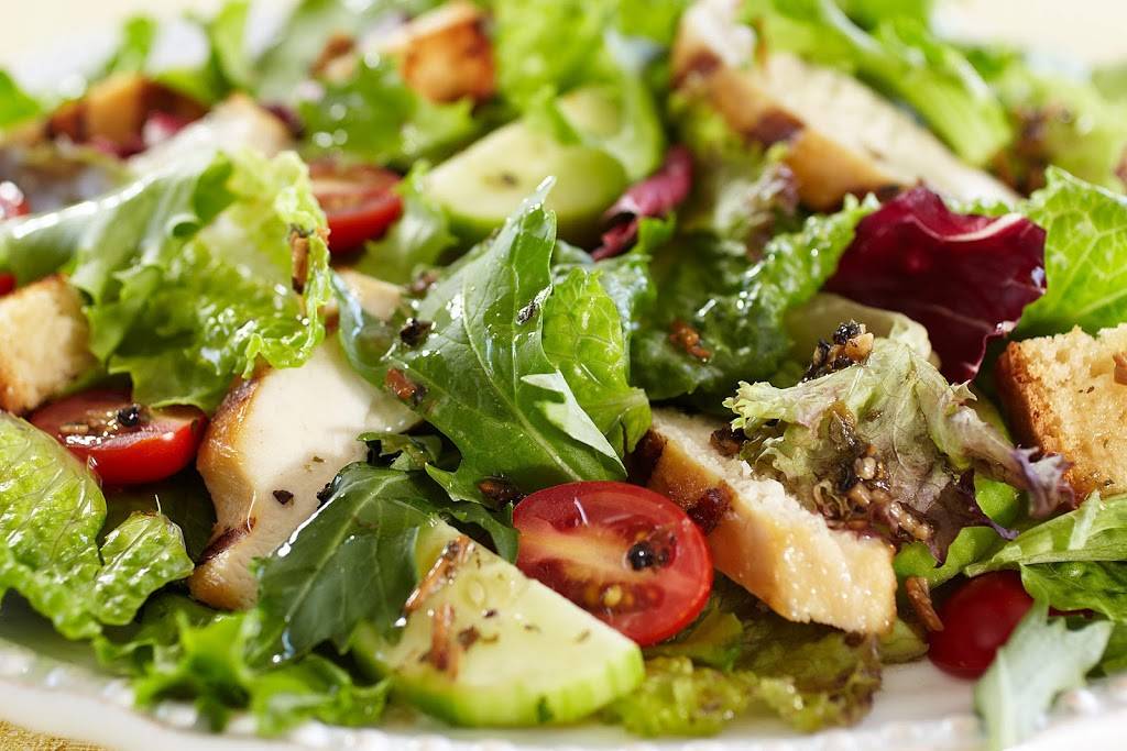 Chicago Pizza & Grill | restaurant | 2753 Edmondson Ave, Baltimore, MD 21223, USA | 4105665200 OR +1 410-566-5200