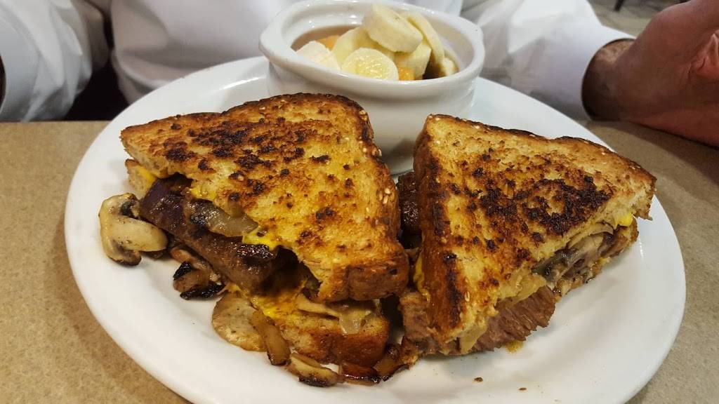 Dennys | restaurant | 1245 University Ave, Riverside, CA 92507, USA | 9516846171 OR +1 951-684-6171