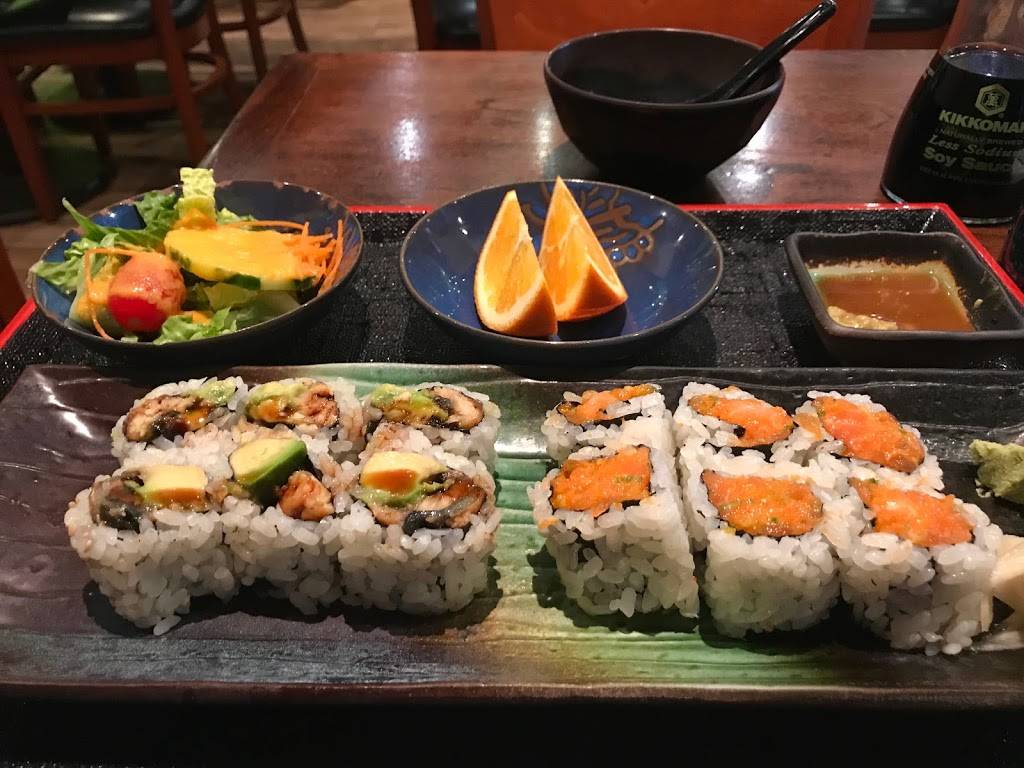 Kira Sushi | restaurant | 4 Lewis Ct, Greenwich, CT 06830, USA | 2034222990 OR +1 203-422-2990