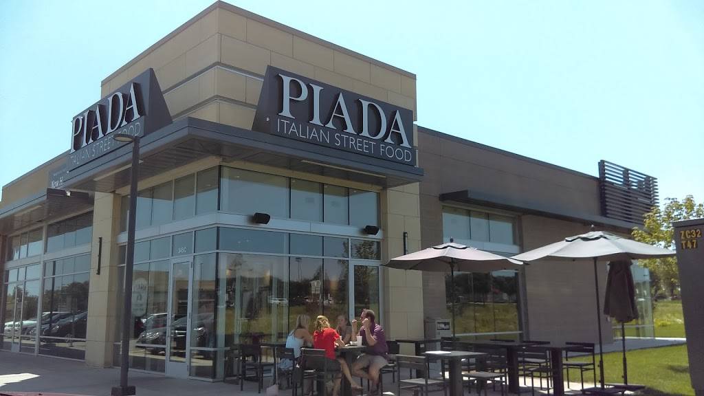 Piada Italian Street Food | restaurant | n, 345 Radio Dr #101, Woodbury, MN 55125, USA | 6513633529 OR +1 651-363-3529