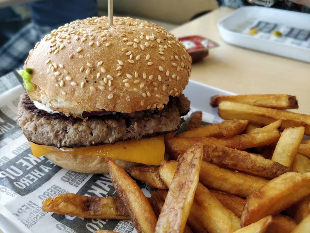 Hero Certified Burgers | restaurant | 82 Thickson Rd S, Whitby, ON L1N 7T2, Canada | 9056652000 OR +1 905-665-2000