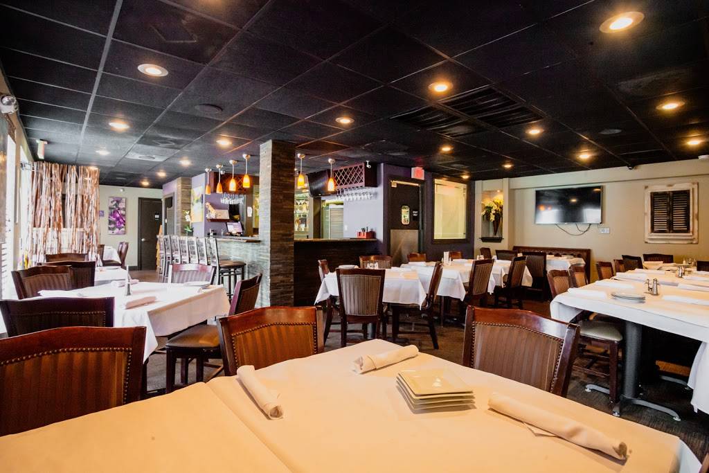 MeMes Bar & Grille | restaurant | 712 W Judge Perez Dr, Chalmette, LA 70043, USA | 5046444992 OR +1 504-644-4992