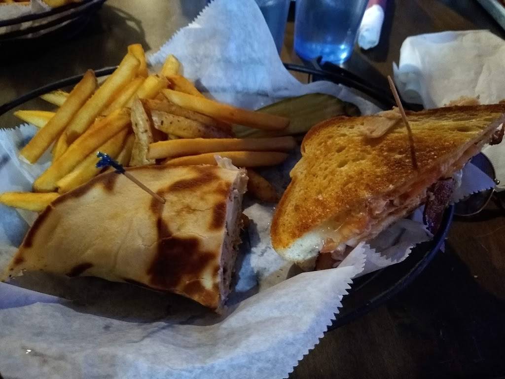 310 Pub | restaurant | 310 S Lake Ave, Duluth, MN 55802, USA | 2184644681 OR +1 218-464-4681