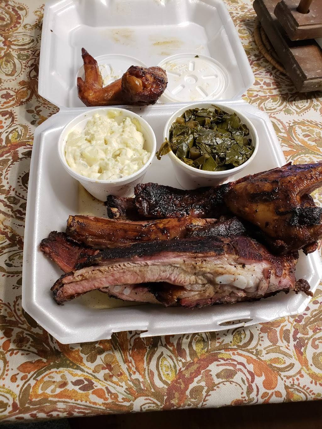 Bar BQ Queen | restaurant | 1267 N Highland Ave, Clearwater, FL 33755, USA | 7276439844 OR +1 727-643-9844