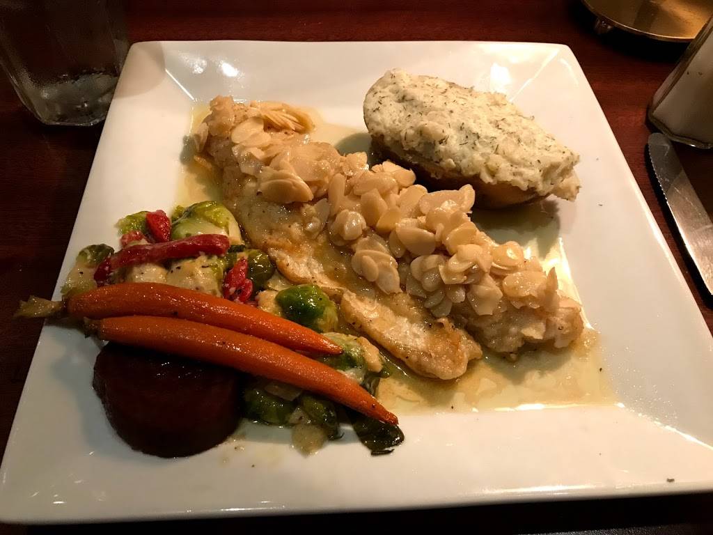 Tremont on Main | restaurant | 24 W Main St, Marshalltown, IA 50158, USA | 6417521234 OR +1 641-752-1234