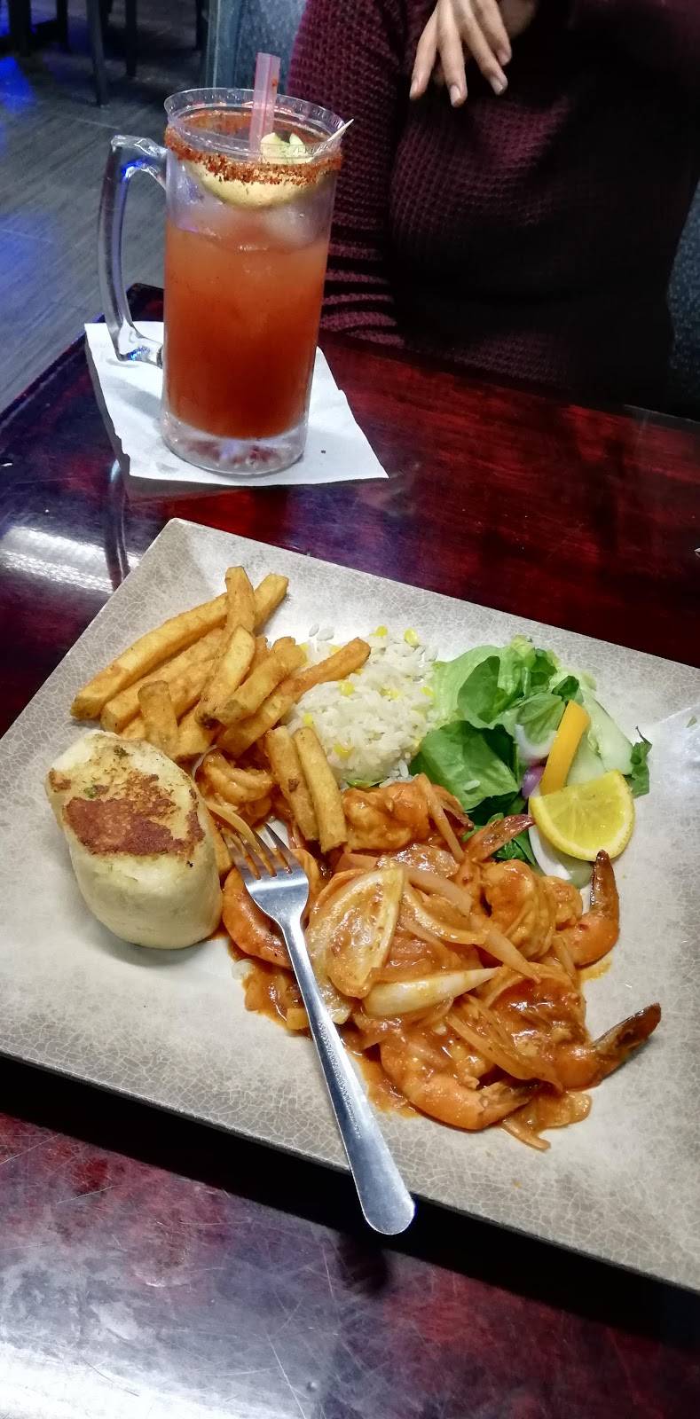 El 30 Mariscos Mexican Seafood Restaurant | restaurant | 606 Ventura Rd Frontage Rd, Oxnard, CA 93030, USA | 8053303029 OR +1 805-330-3029