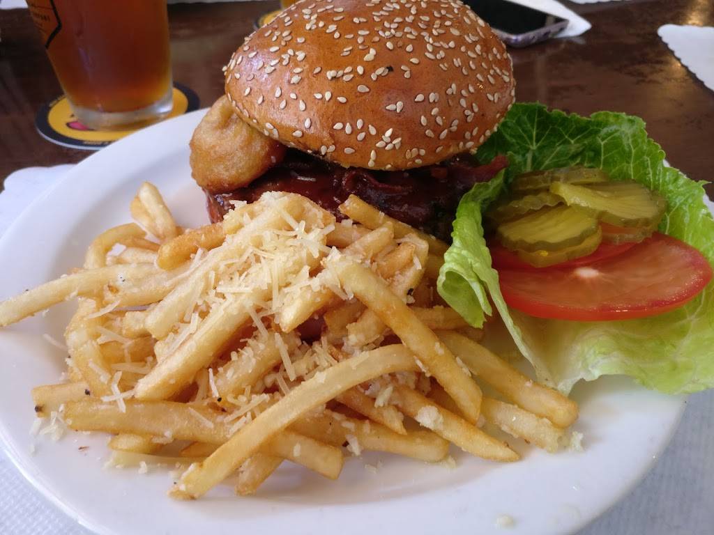 Rio Nido Roadhouse | restaurant | 14540 Canyon 2 Rd, Rio Nido, CA 95471, USA | 7078690821 OR +1 707-869-0821