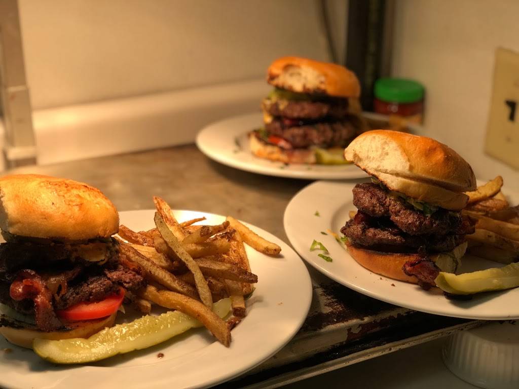 J.D. McCliments Gastropub | restaurant | U.S. 5, 26 Bellows Falls Rd, Putney, VT 05346, USA | 8023874499 OR +1 802-387-4499